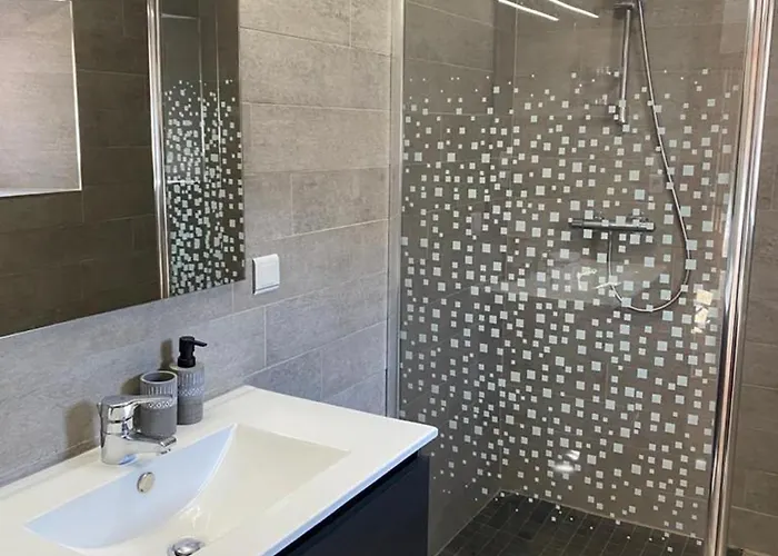 Familial Avec Piscine, Idéal Pour Randonnées Et Pêche, Proche Gérardmer Et Crêtes Vosgiennes - Fr-1-589-238 Hébergement de vacances *