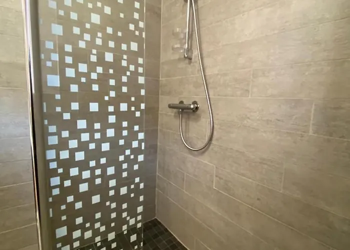 Familial Avec Piscine, Idéal Pour Randonnées Et Pêche, Proche Gérardmer Et Crêtes Vosgiennes - Fr-1-589-238