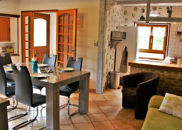 Familial Avec Piscine, Idéal Pour Randonnées Et Pêche, Proche Gérardmer Et Crêtes Vosgiennes - Fr-1-589-238